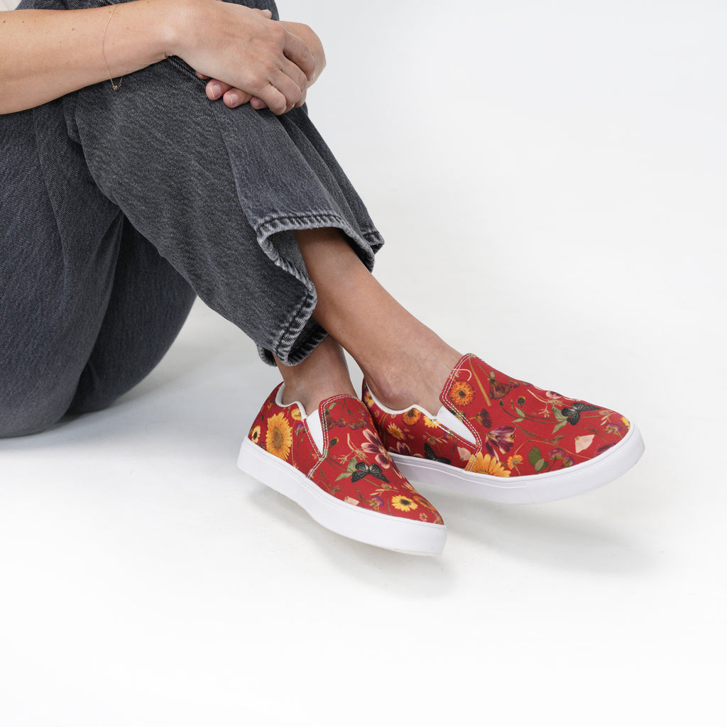 Red Roses Slip On