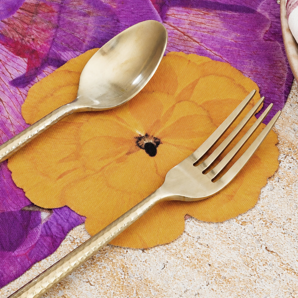 Botanical Table Accents