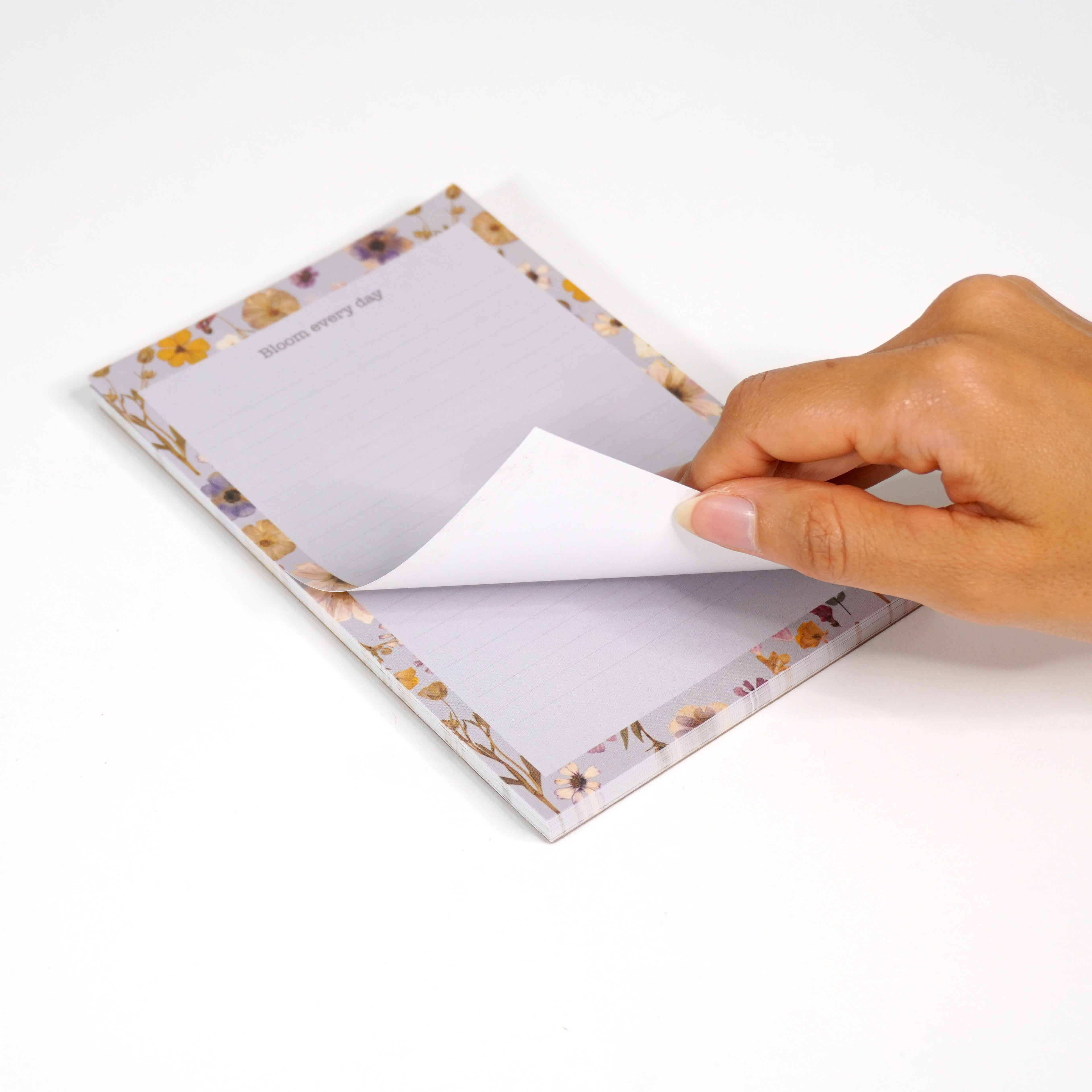 Fatasy Blooms Notepad