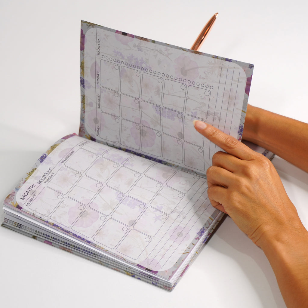 A year to Bloom- Undated Planner