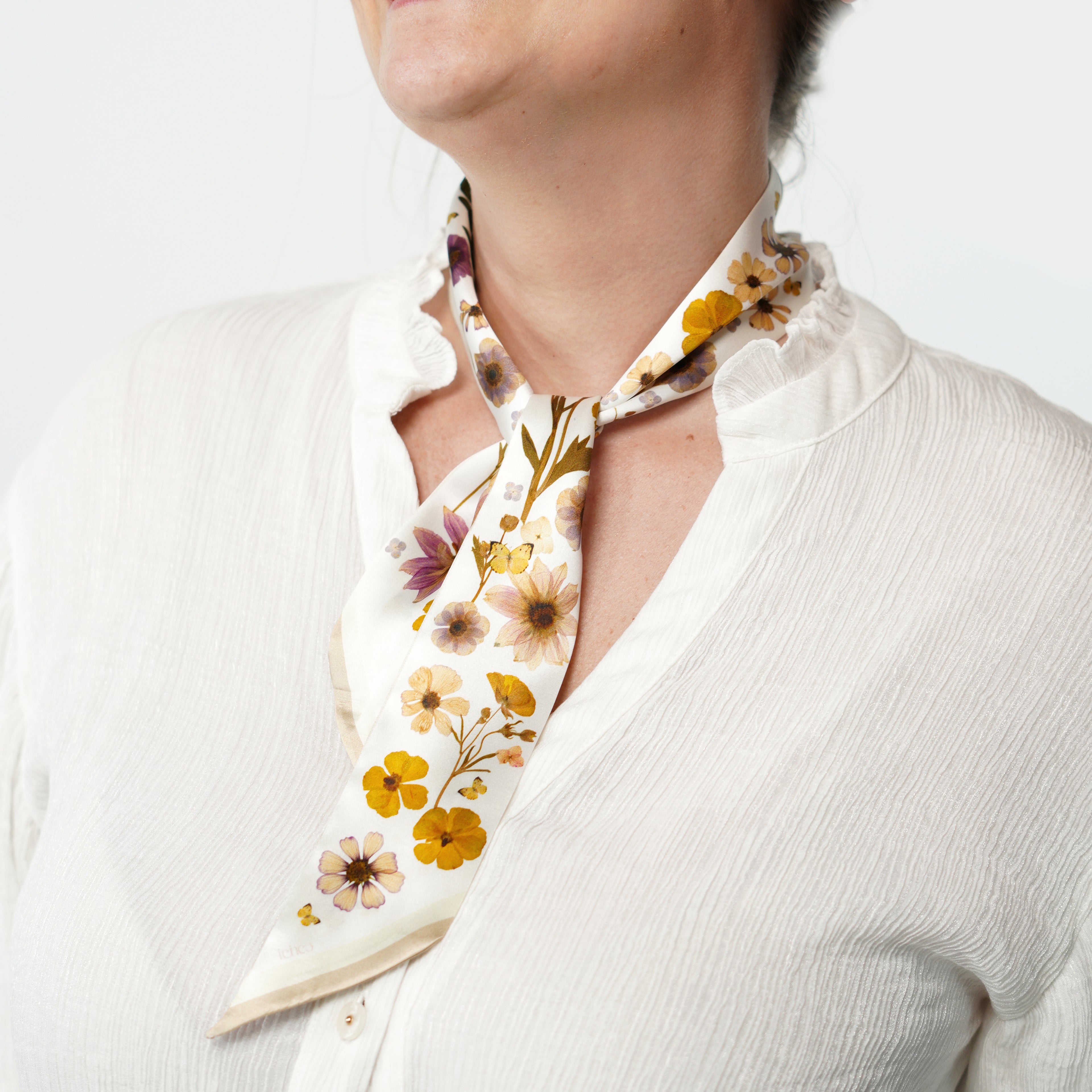 Loving Petals Twilly